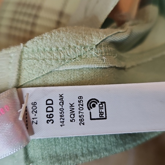 Victorias Secret NWOT Padded Sage Green Plaid & Hot Pink Adjustable Bra 36DD - Picture 7 of 7